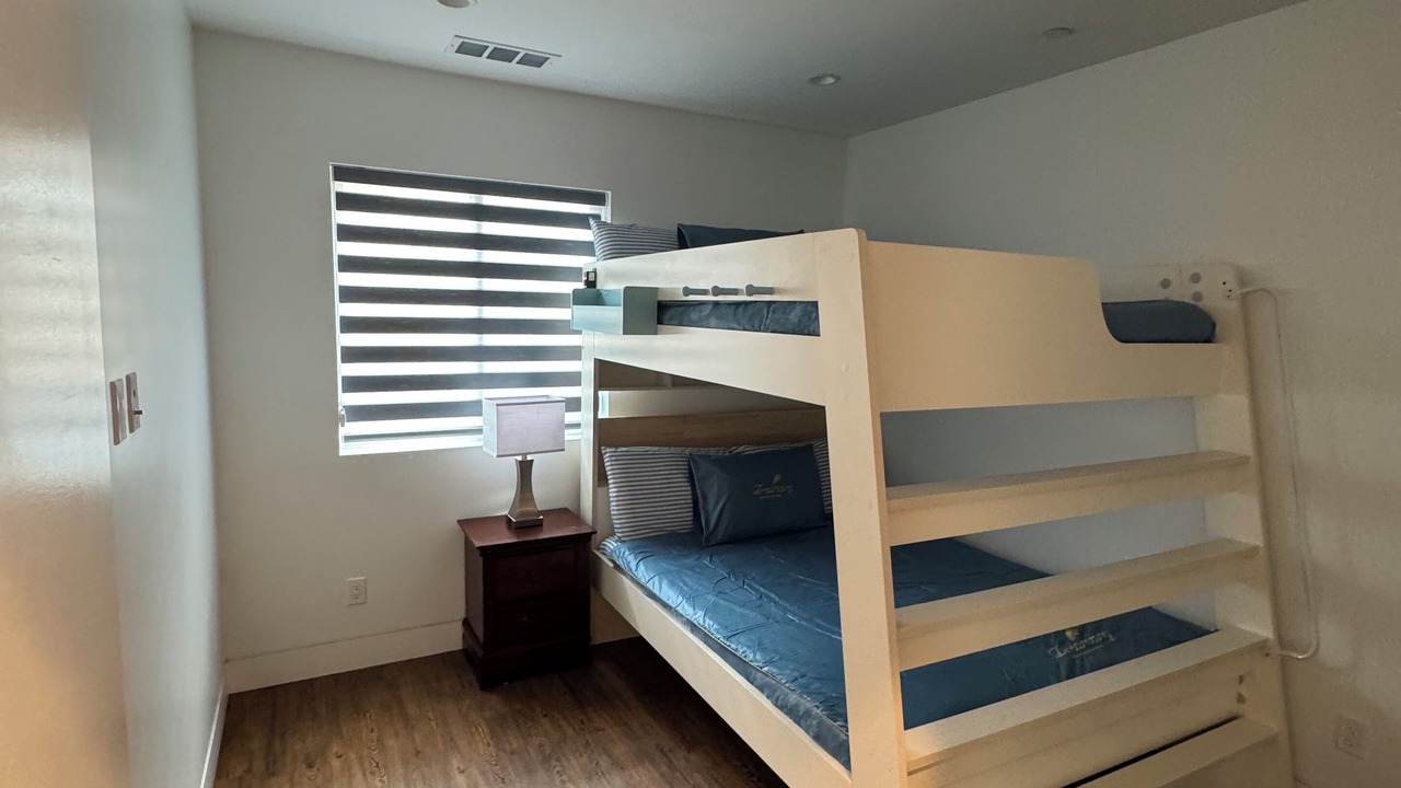 Photo of Bedroom in Frazier Park