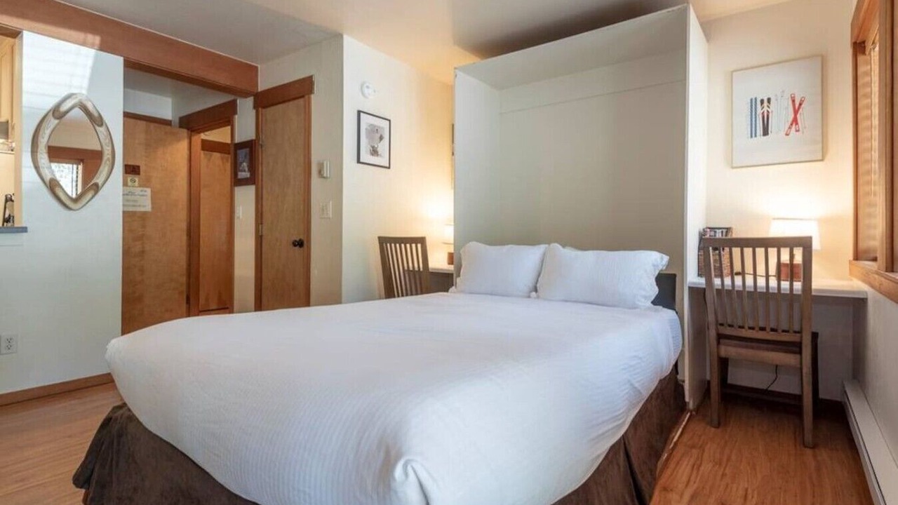 Photo of Bedroom in Tahoe Woods