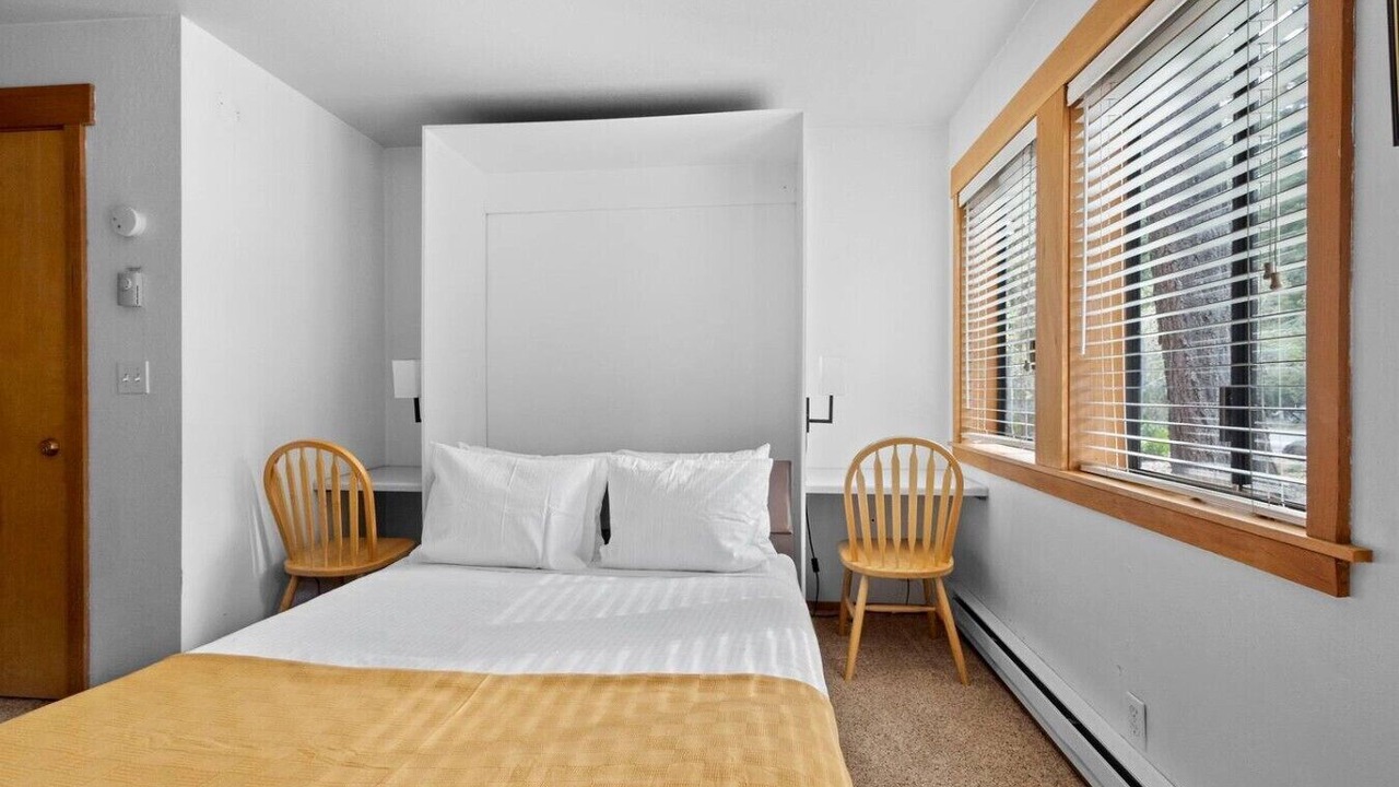 Photo of Bedroom in Tahoe Woods