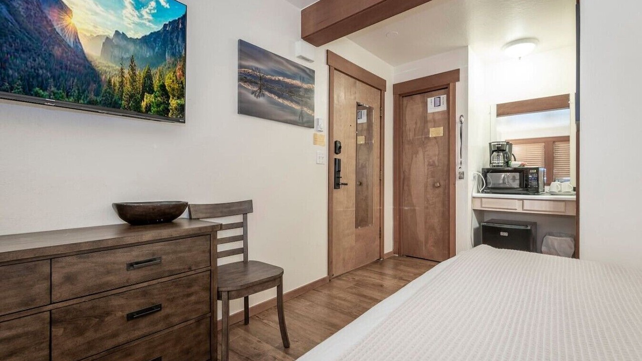 Photo of Bedroom in Tahoe Woods