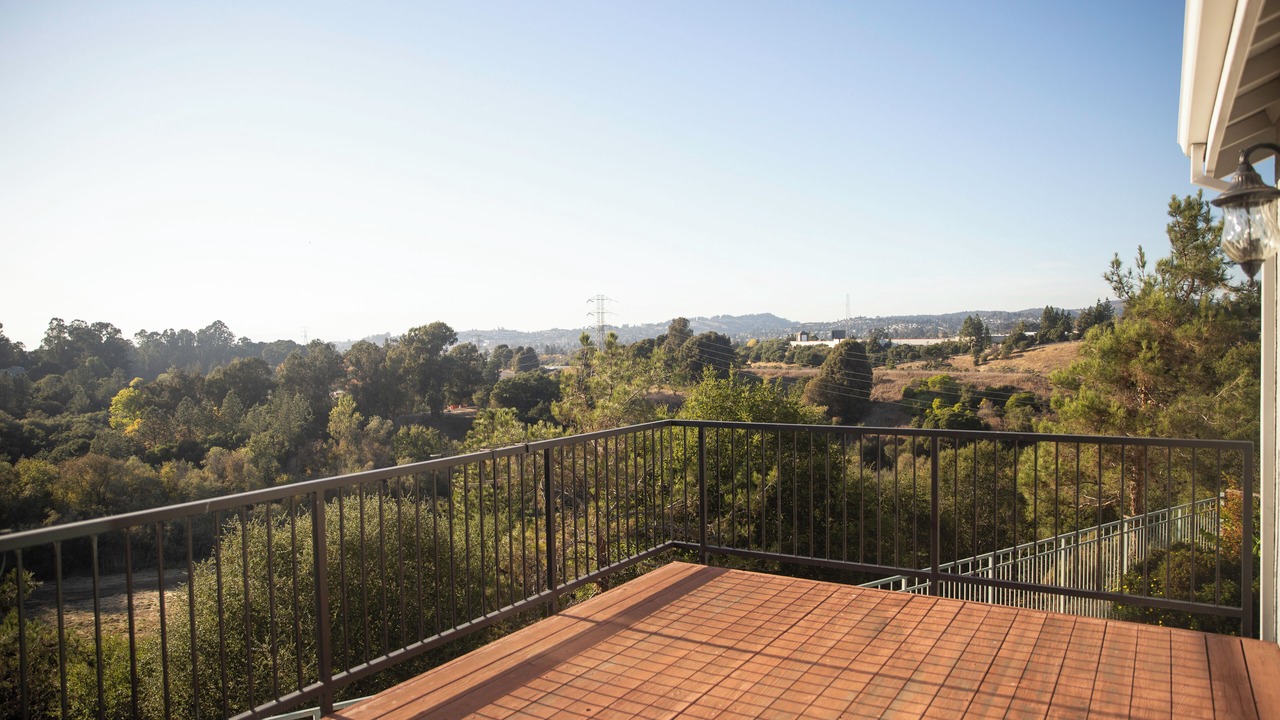 Photo of Patio Balcony in Castro Valley