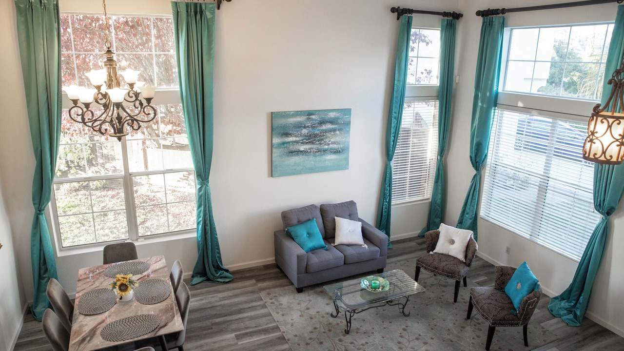 Photo of Livingroom in Castro Valley