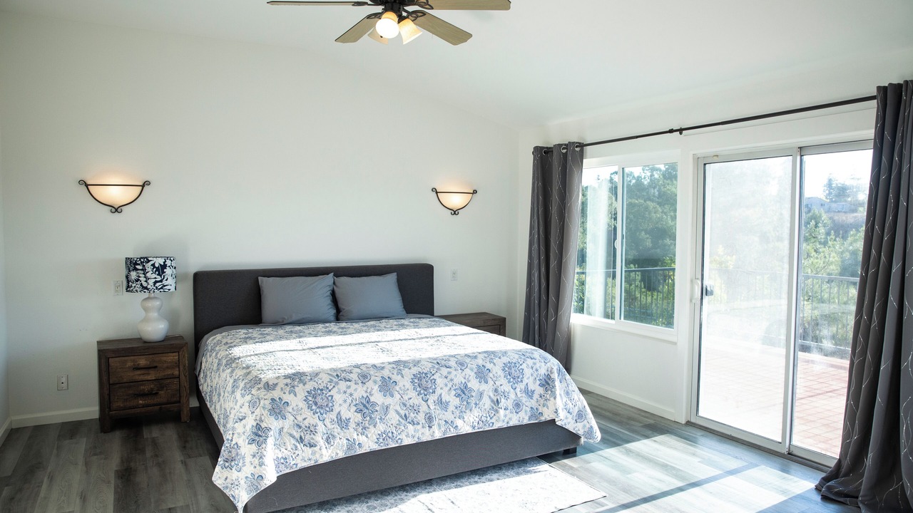 Photo of Bedroom in Castro Valley