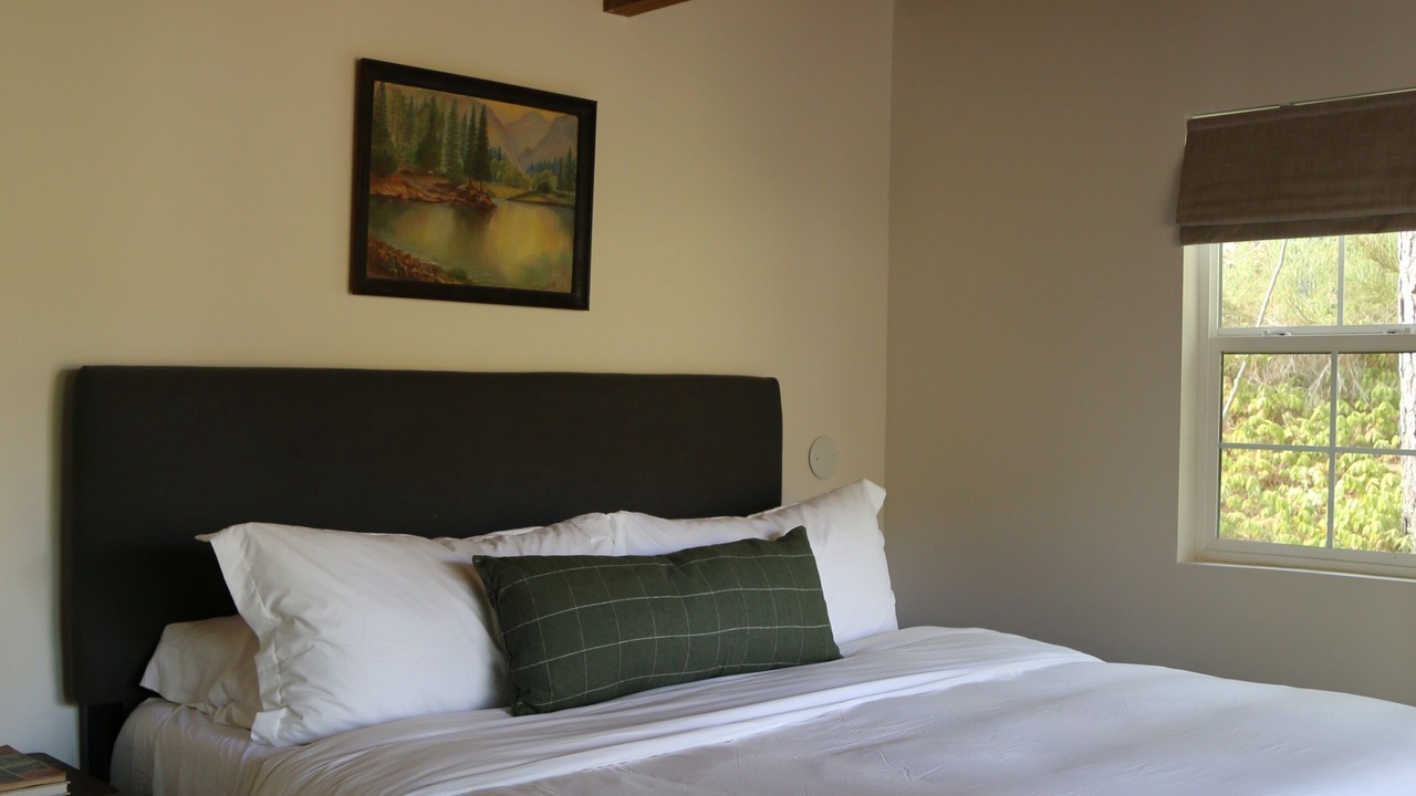 Photo of Bedroom in Bass Lake