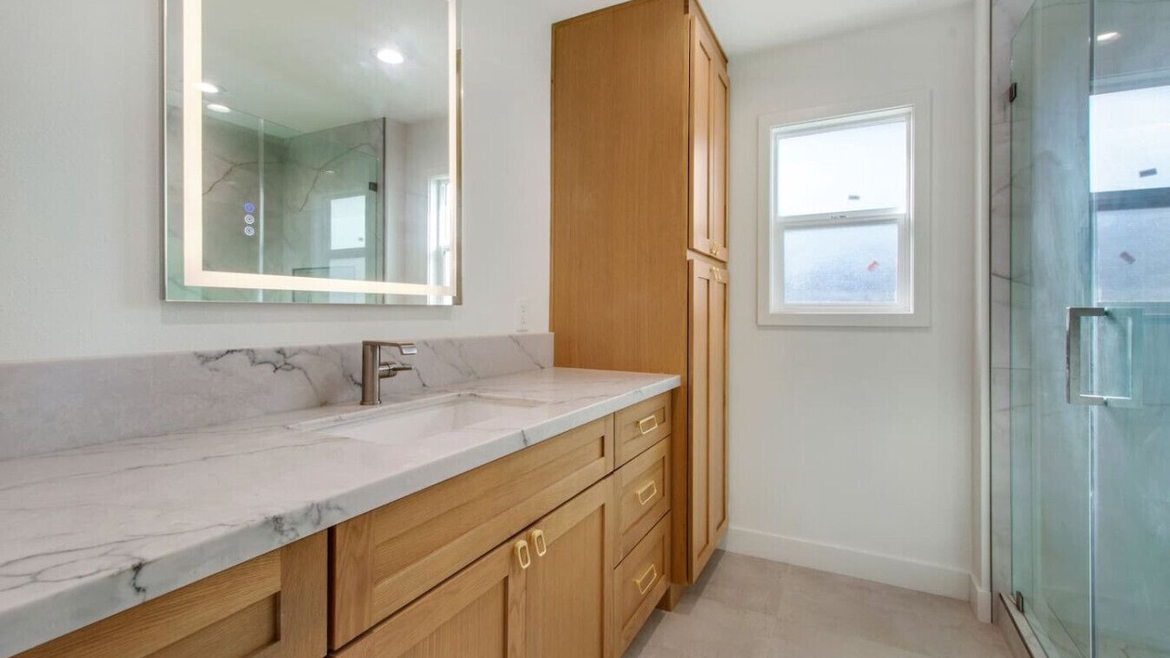 Photo of Bathroom in Huntington Beach