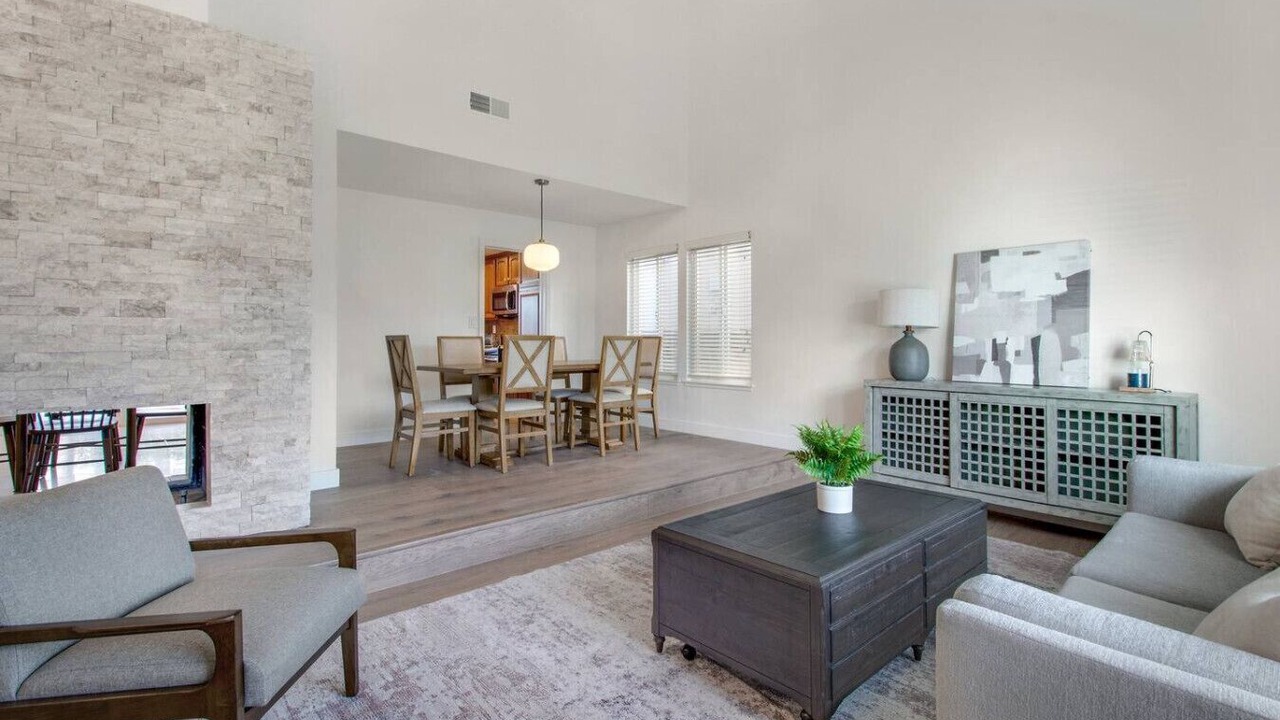 Photo of Livingroom in Huntington Beach