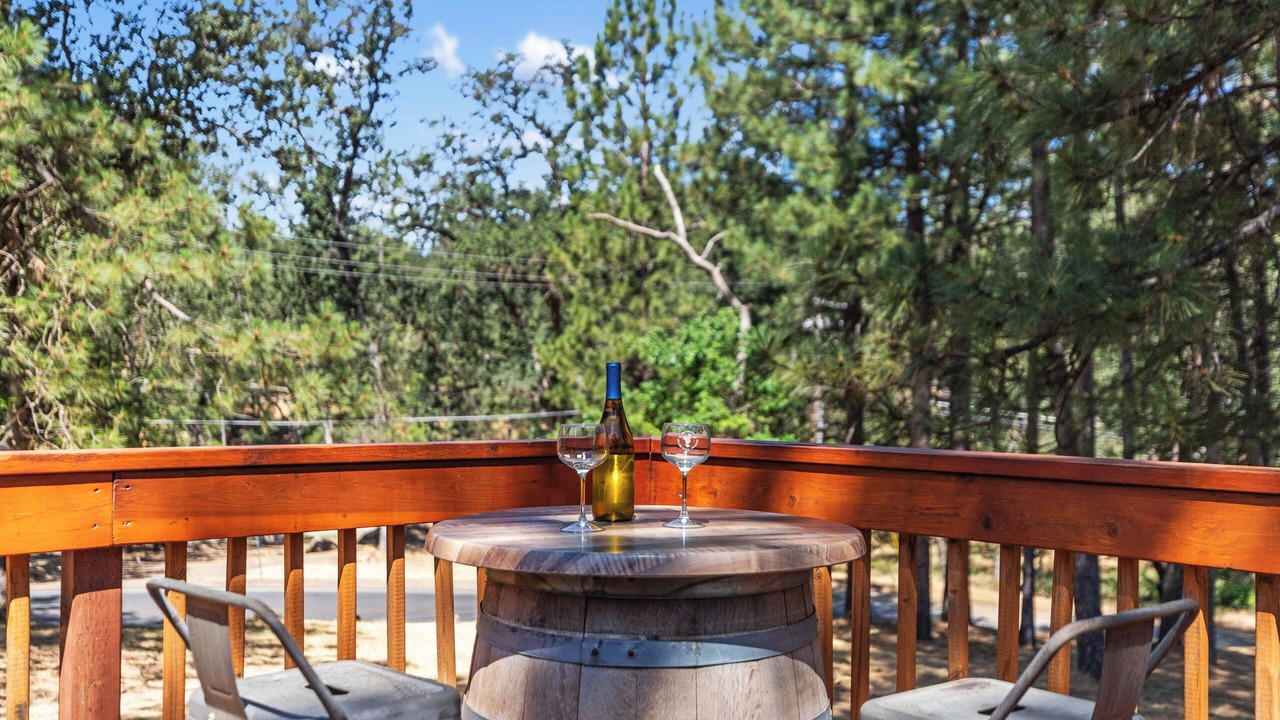 Photo of Outdoor in Groveland
