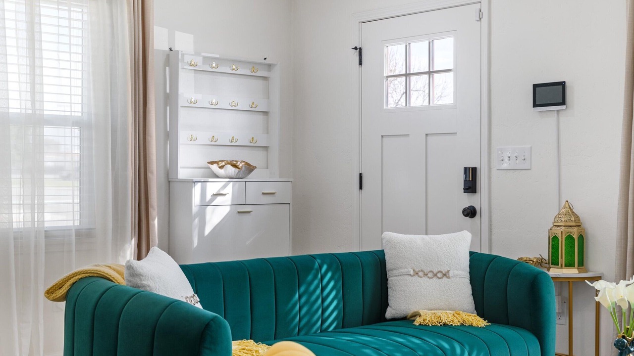 Photo of Livingroom in Riviera - Westchester