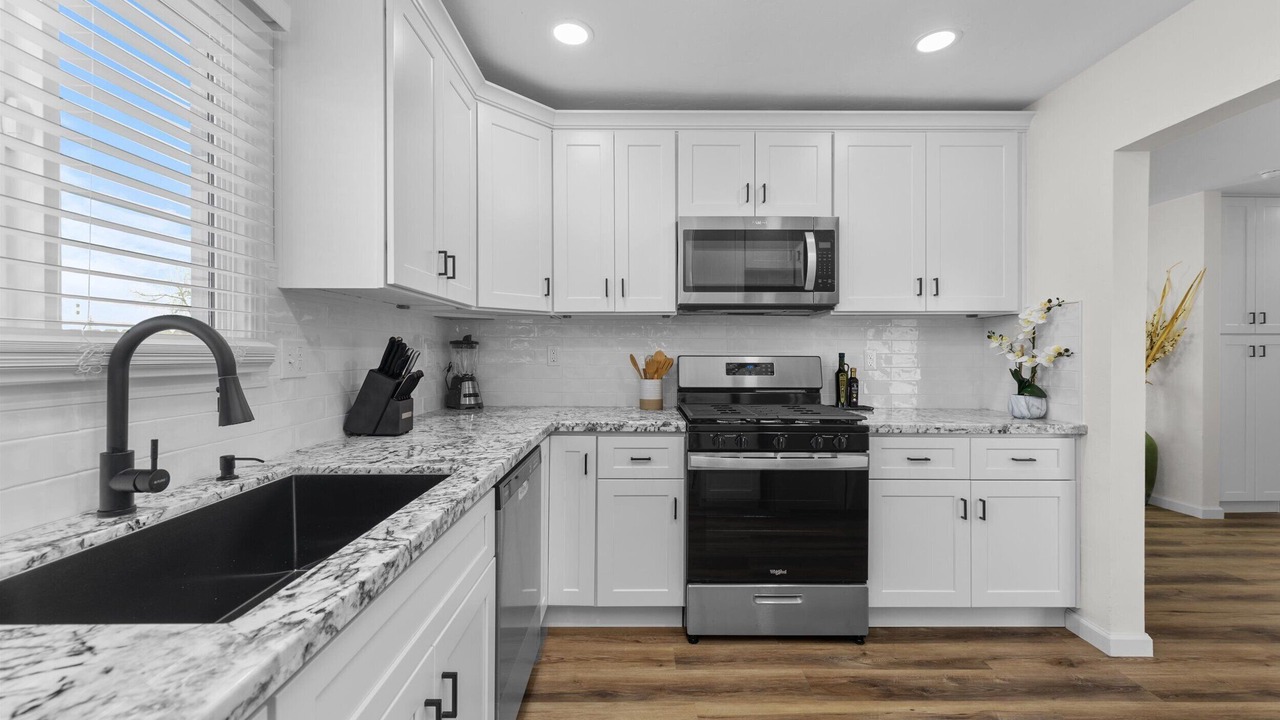 Photo of Kitchen in Riviera - Westchester