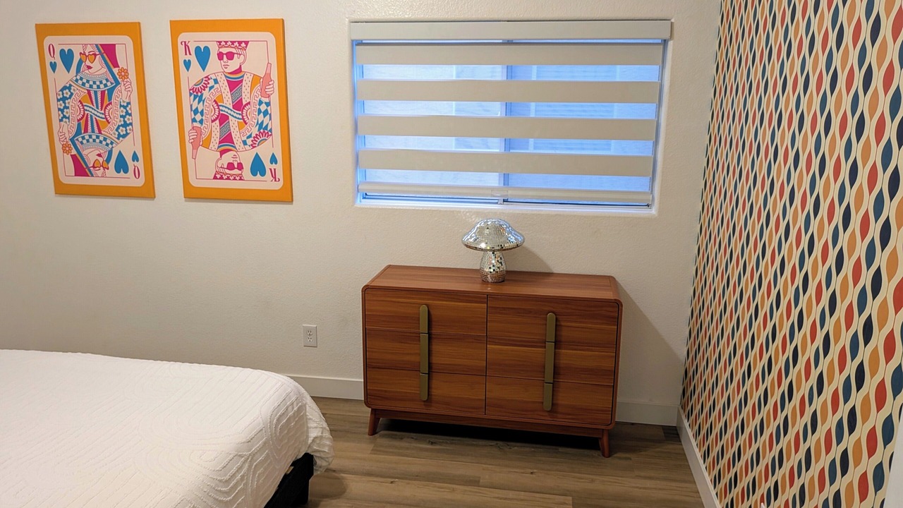 Photo of Bedroom in Enterprise