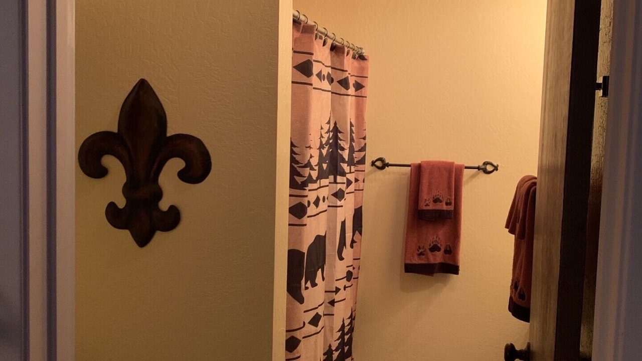 Photo of Bathroom in Mi-Wuk Village