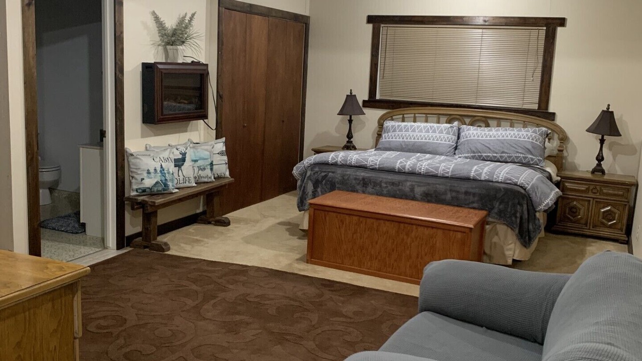 Photo of Bedroom in Mi-Wuk Village