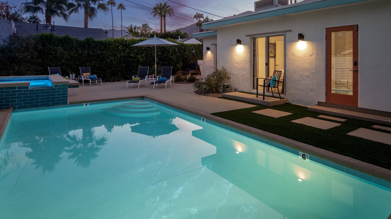 Photo of Outdoor in Warm Sands