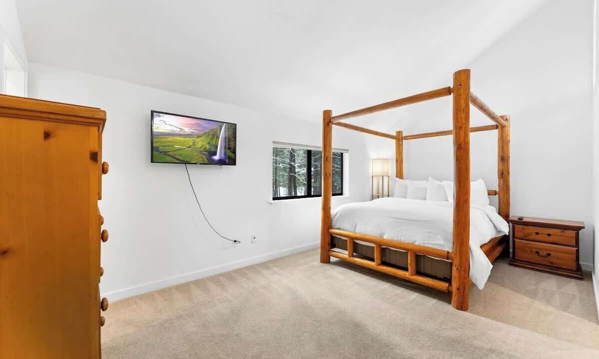 Photo of Bedroom in Truckee
