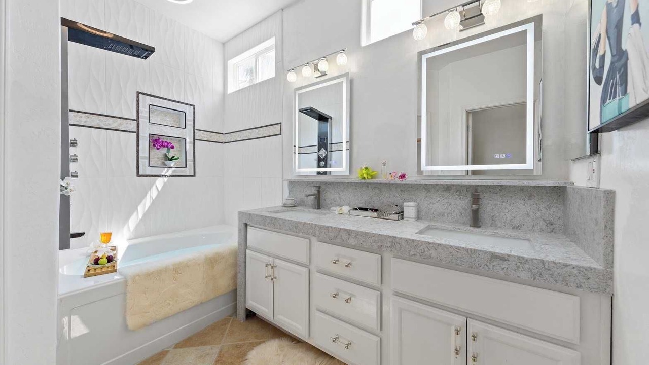 Photo of Bathroom in Greenacres