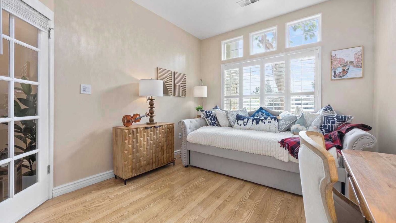 Photo of Livingroom in Greenacres