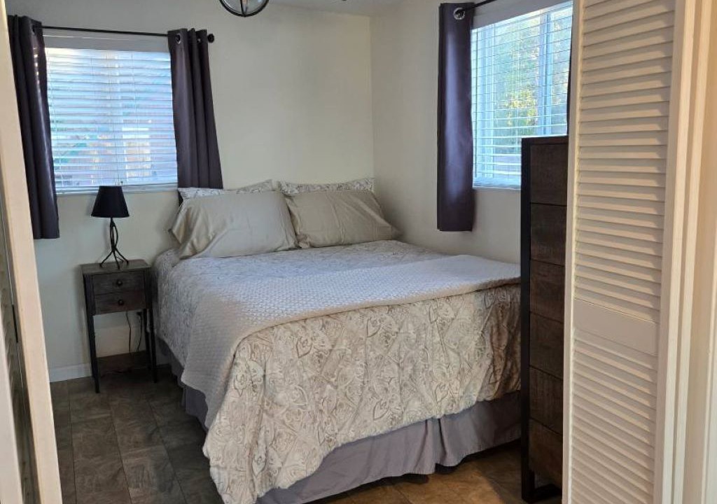 Photo of Bedroom in Crockett