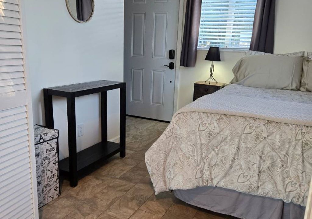 Photo of Bedroom in Crockett
