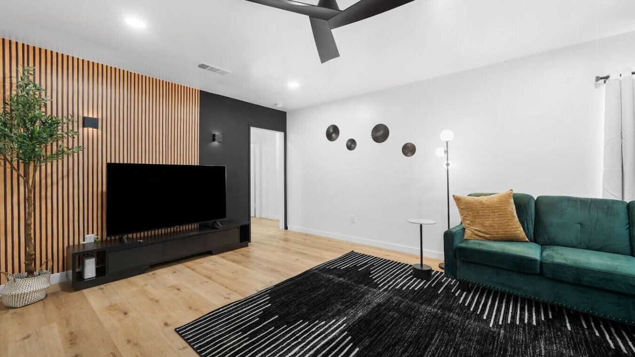 Photo of Livingroom in Bakersfield