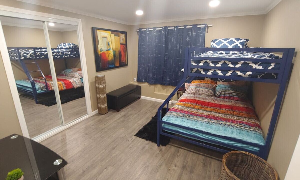 Photo of Bedroom in Groveland