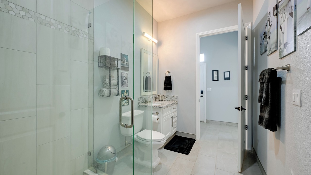 Photo of Bathroom in Madera