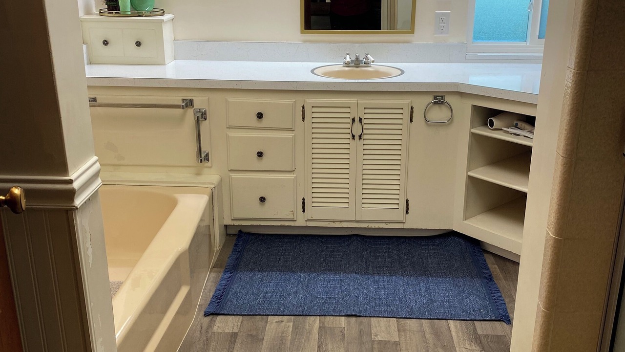 Photo of Bathroom in Springville