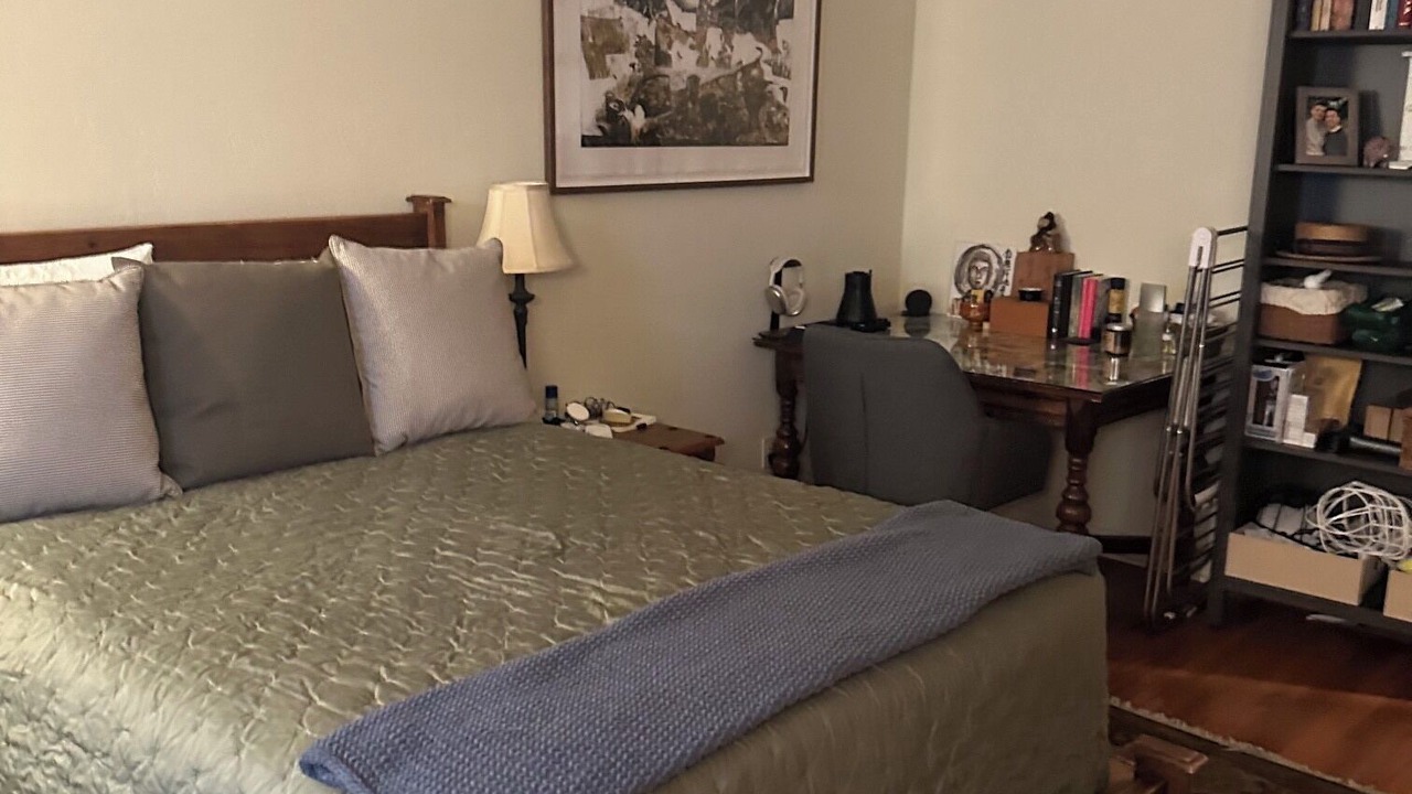 Photo of Bedroom in Pasadena