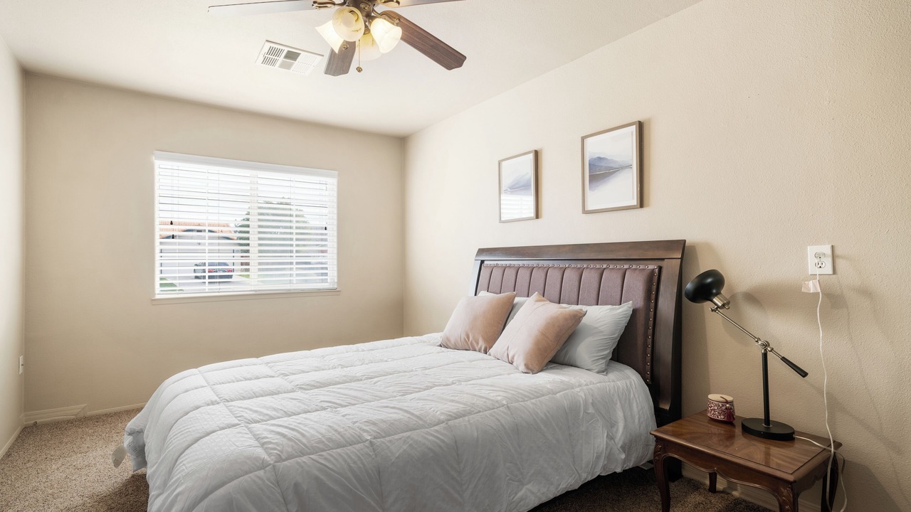 Photo of Bedroom in Greenacres