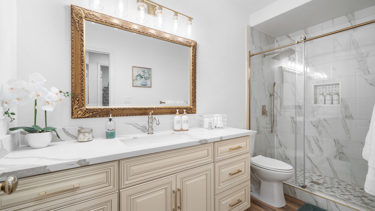 Photo of Bathroom in Greenacres