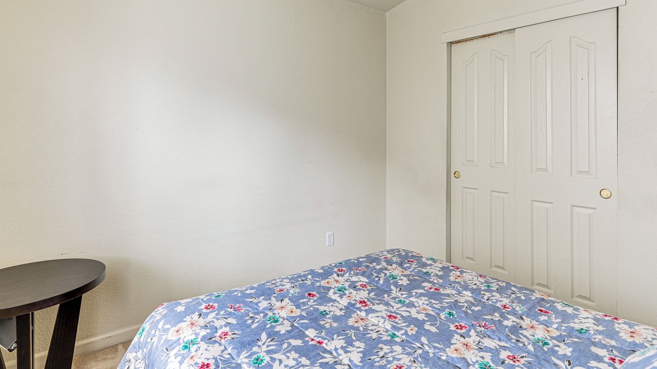 Photo of Bedroom in Vallejo