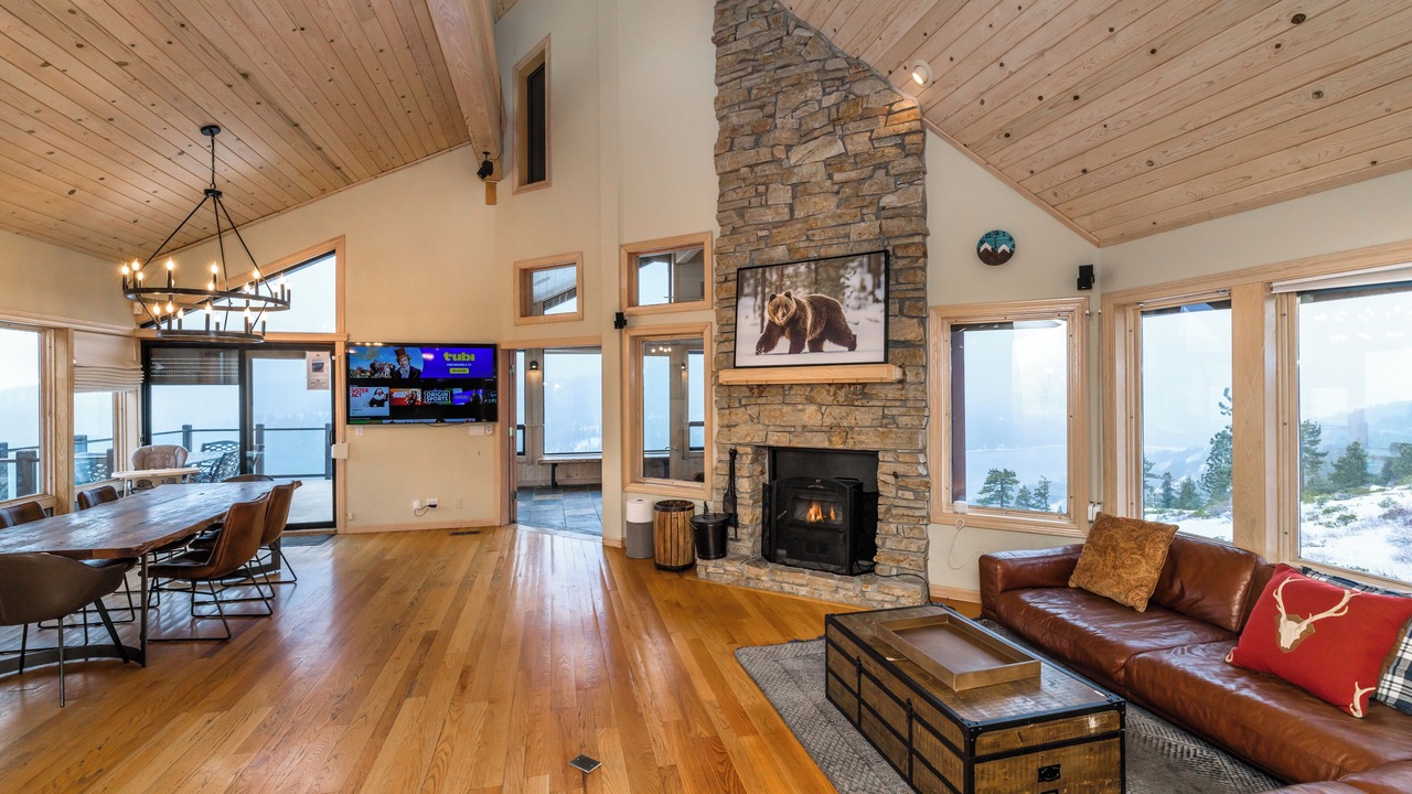 Photo of Livingroom in Truckee