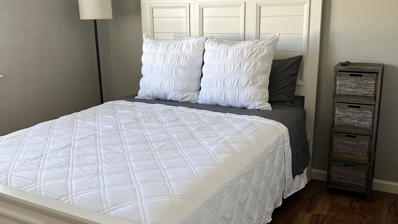 Photo of Bedroom in Fallon