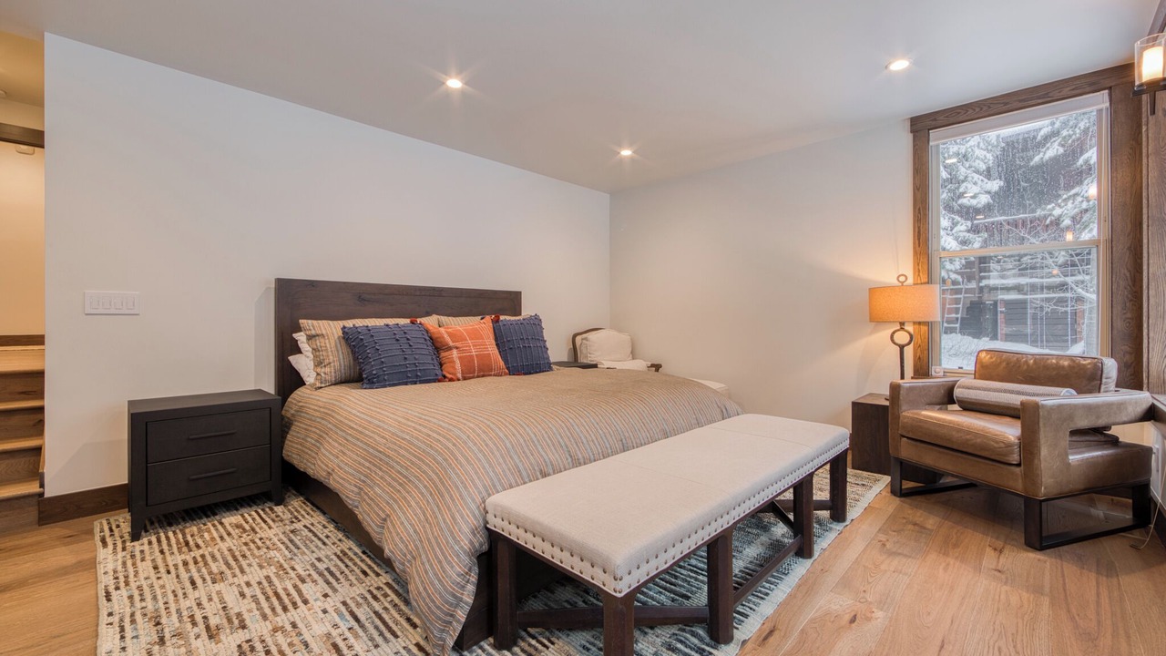 Photo of Bedroom in Alpine Meadows