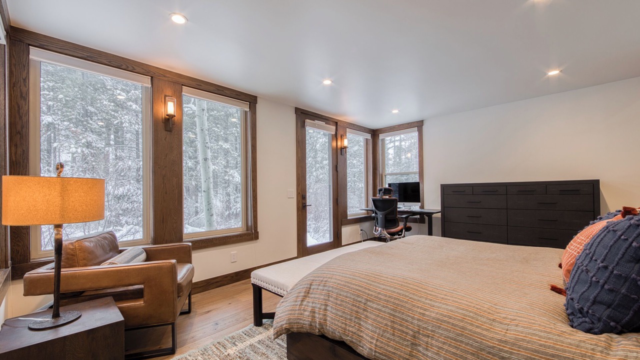 Photo of Bedroom in Alpine Meadows