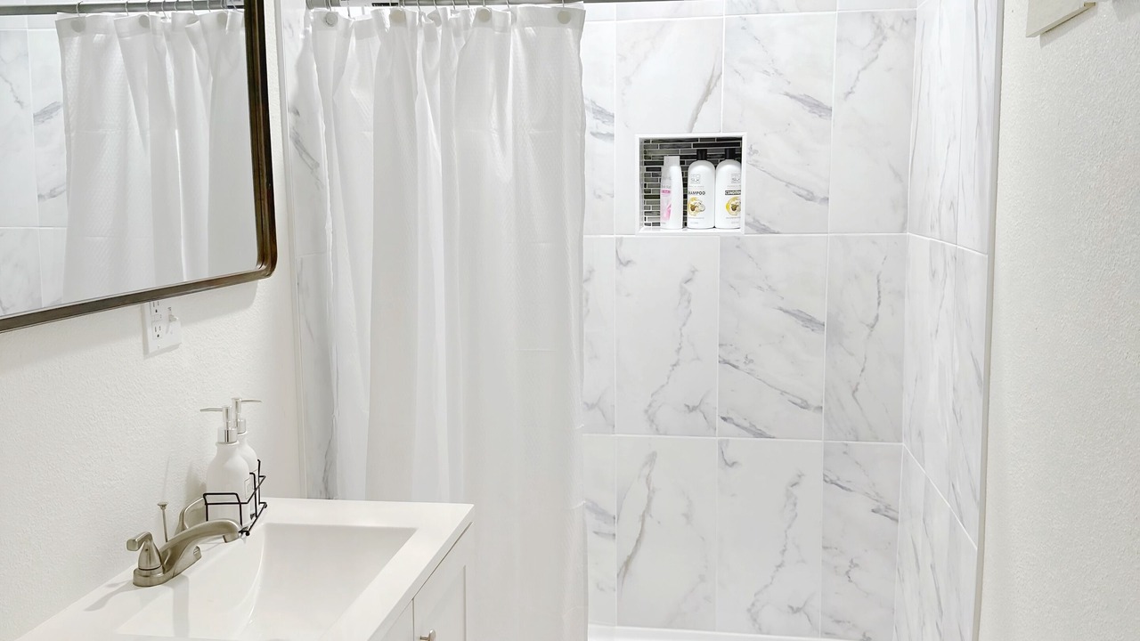 Photo of Bathroom in Woodlake