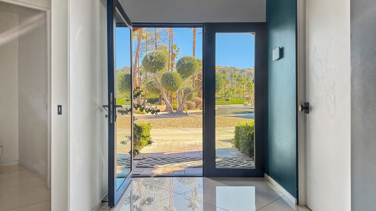 Photo of Others in Twin Palms