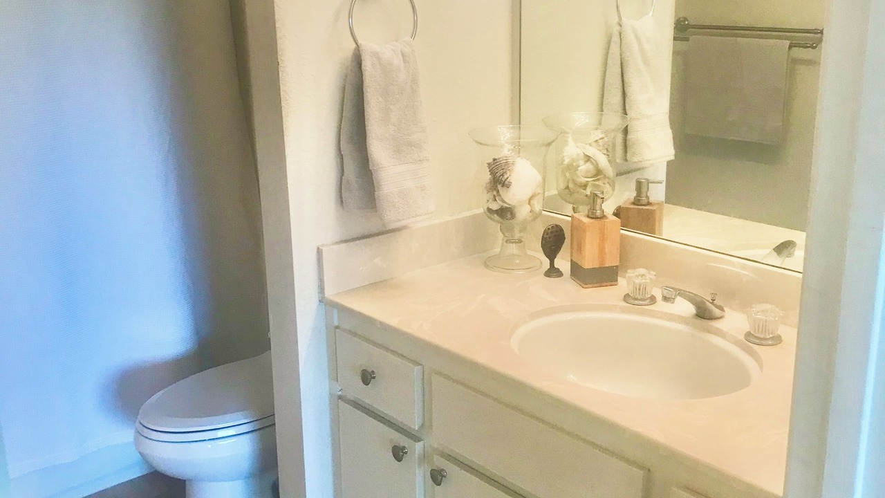 Photo of Bathroom in Cambrian