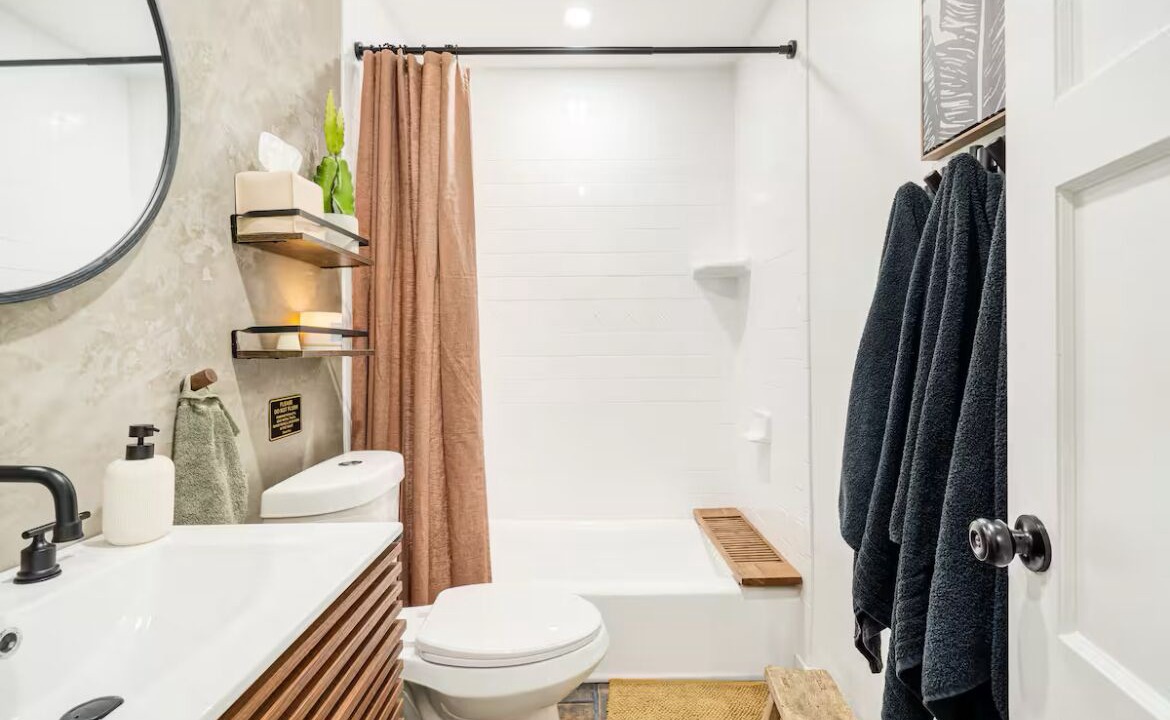 Photo of Bathroom in San Bernardino