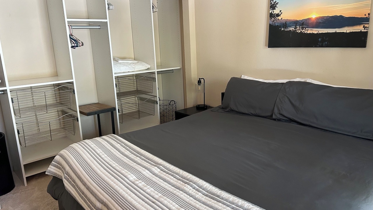 Photo of Bedroom in Tahoe Village