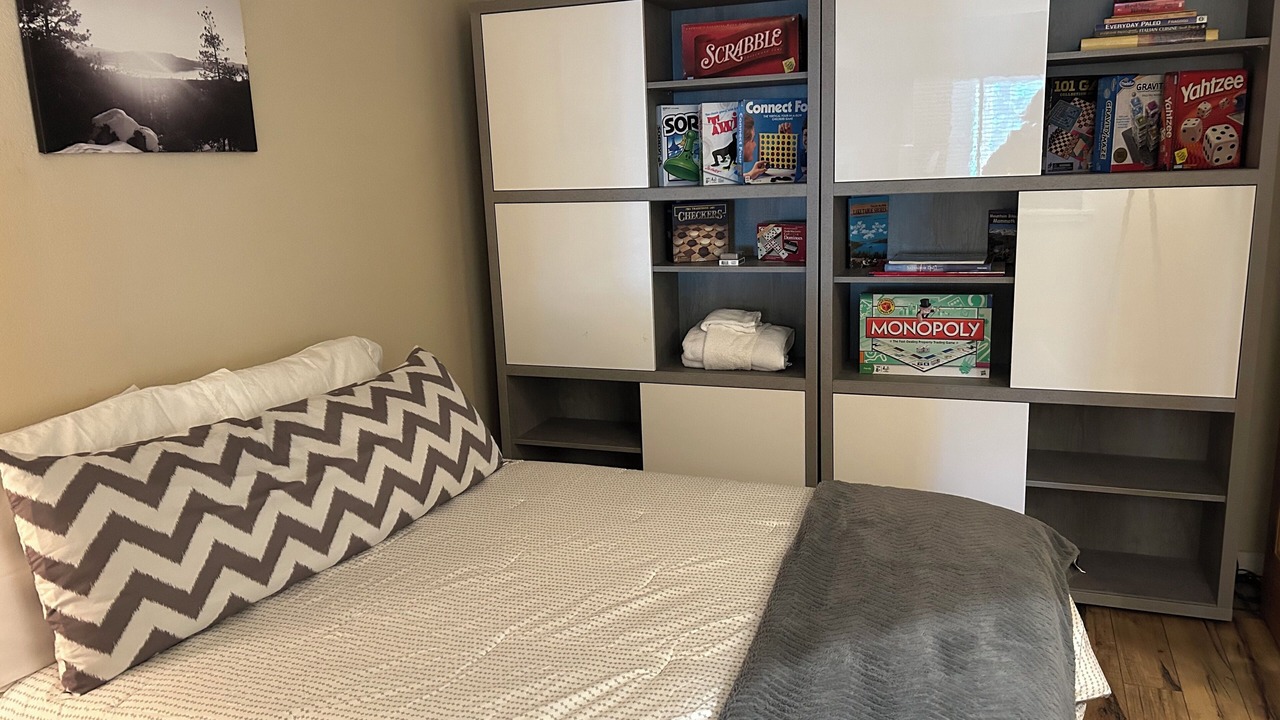 Photo of Bedroom in Tahoe Village