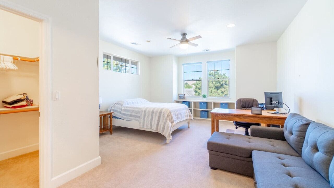 Photo of Bedroom in Sparks