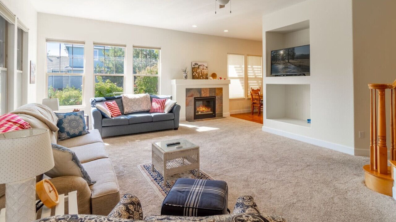 Photo of Livingroom in Sparks
