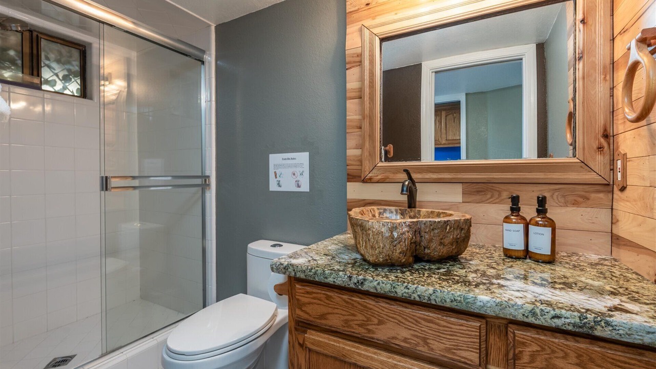 Photo of Bathroom in Yosemite Forks