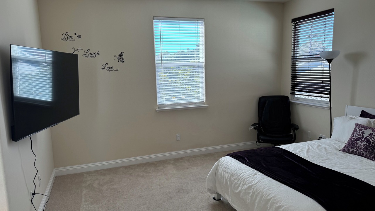 Photo of Bedroom in Castro Valley