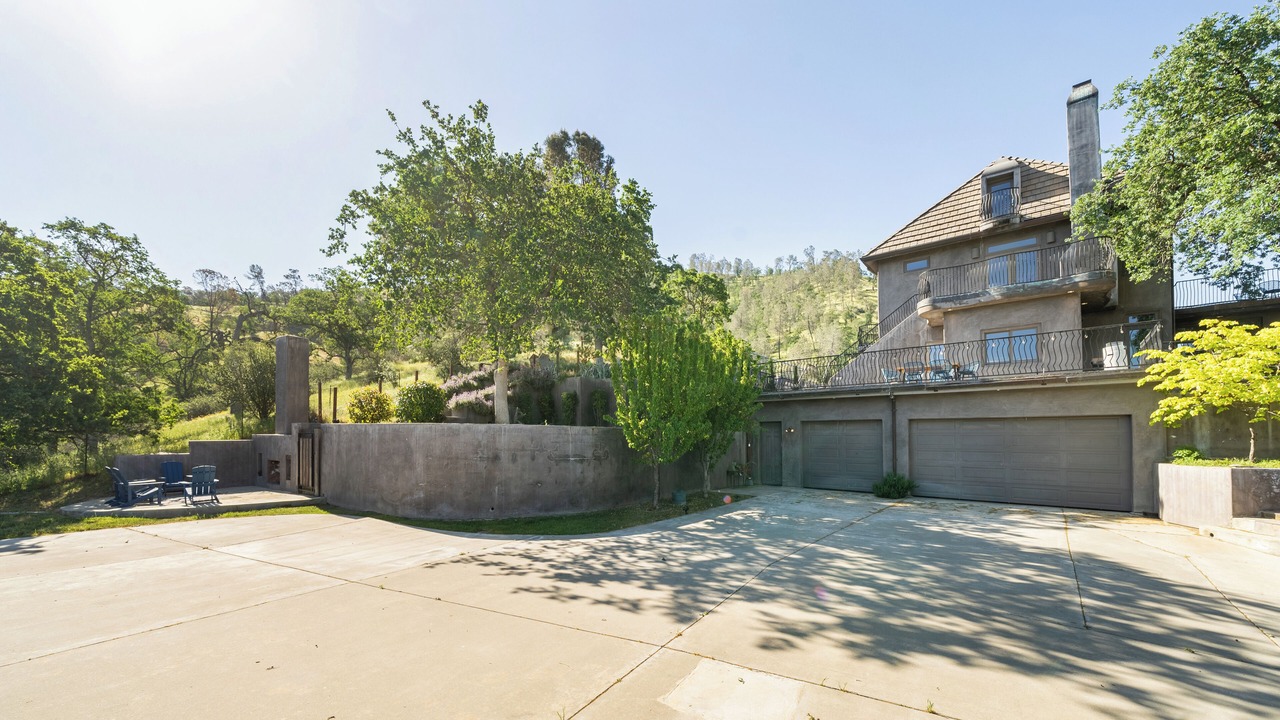 Photo of Outdoor in Friant