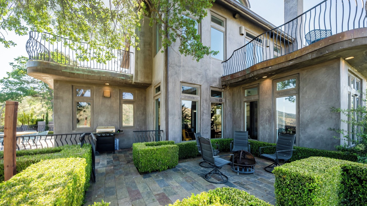 Photo of Patio Balcony in Friant