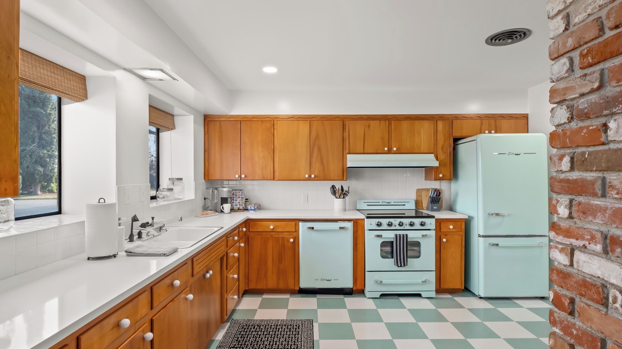 Photo of Kitchen in Raisin