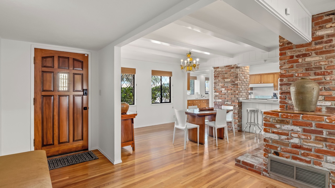 Photo of Livingroom in Raisin