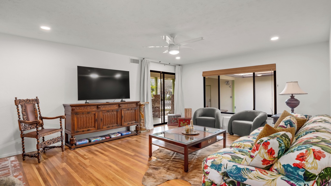 Photo of Livingroom in Raisin