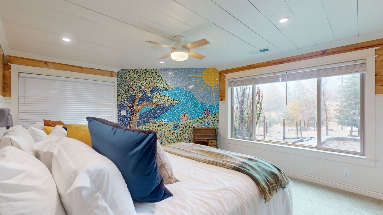 Photo of Bedroom in North Fork